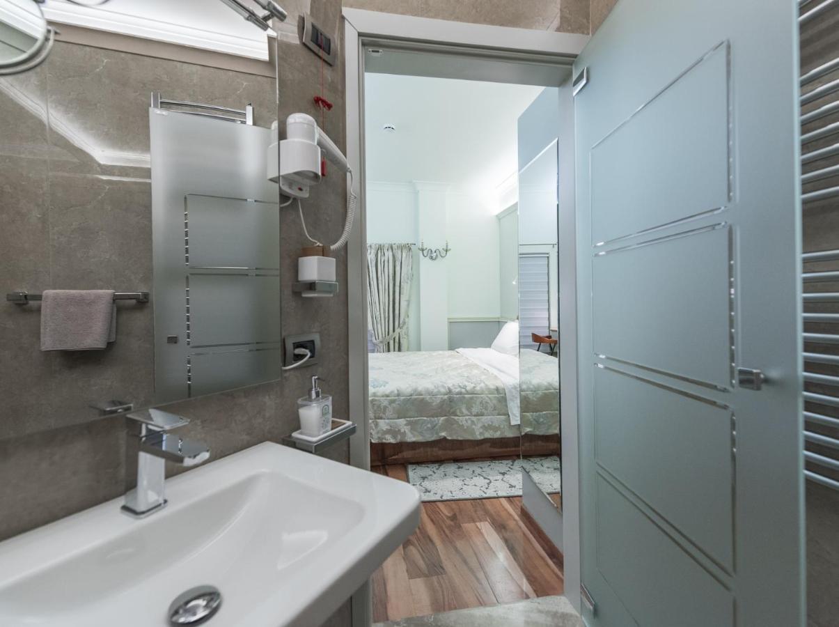 La Voglia Hotel Boutique تيرانا المظهر الخارجي الصورة